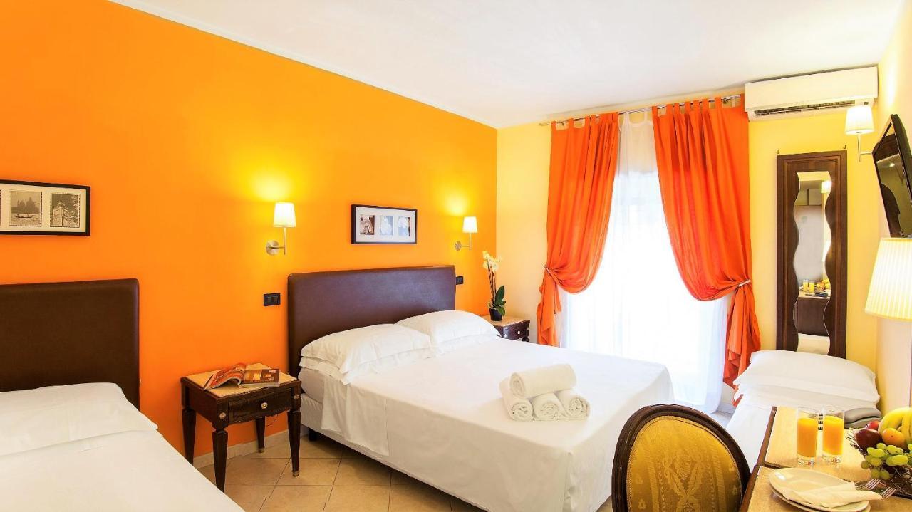 Hotel Tuscolana Рим Екстер'єр фото