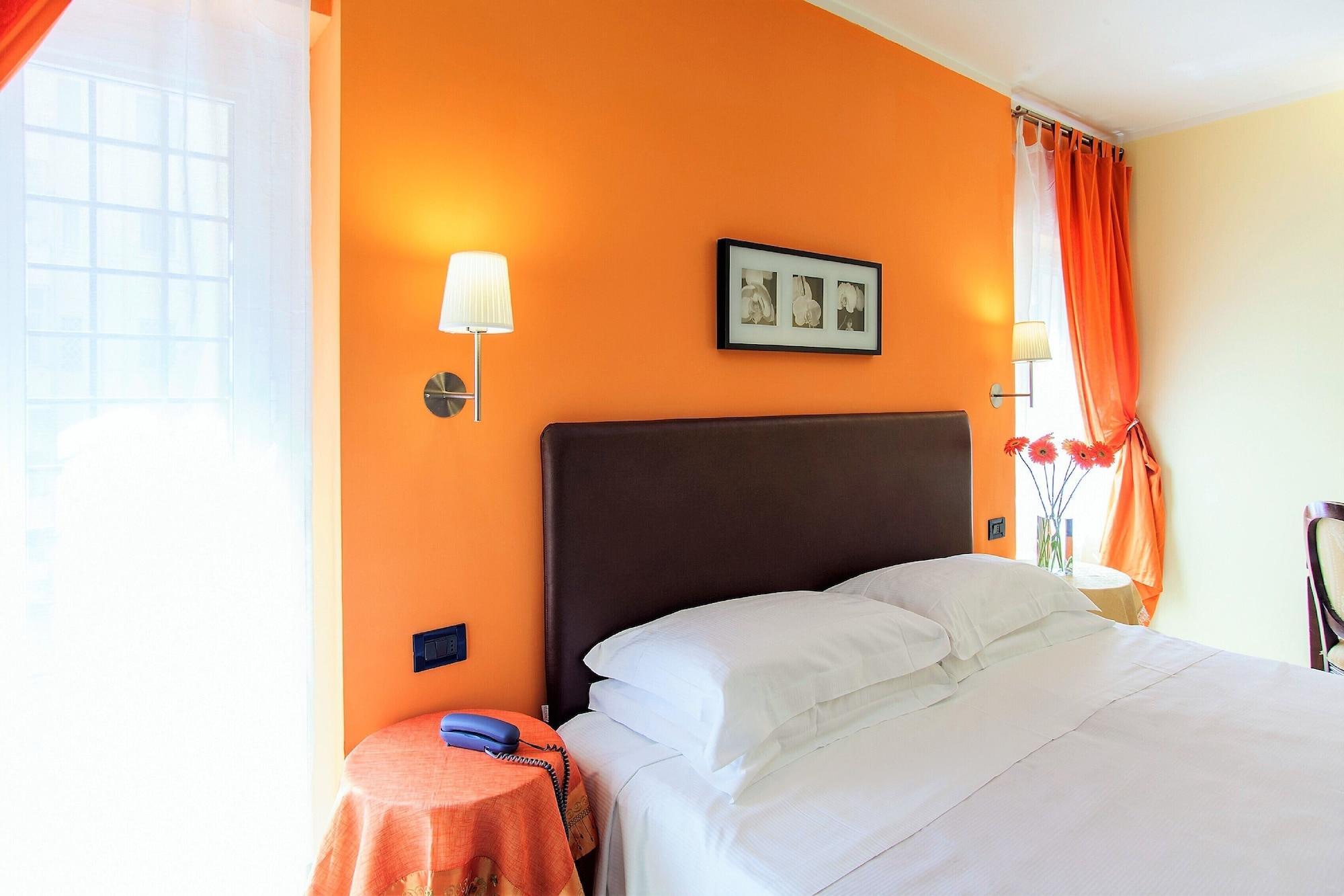 Hotel Tuscolana Рим Екстер'єр фото