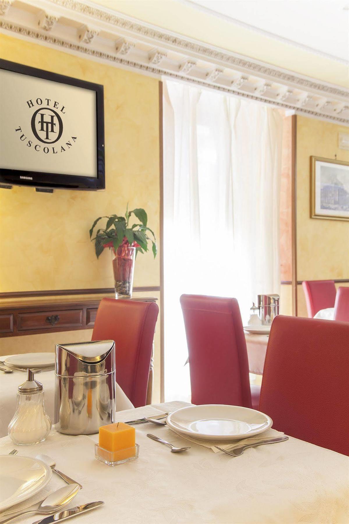 Hotel Tuscolana Рим Екстер'єр фото