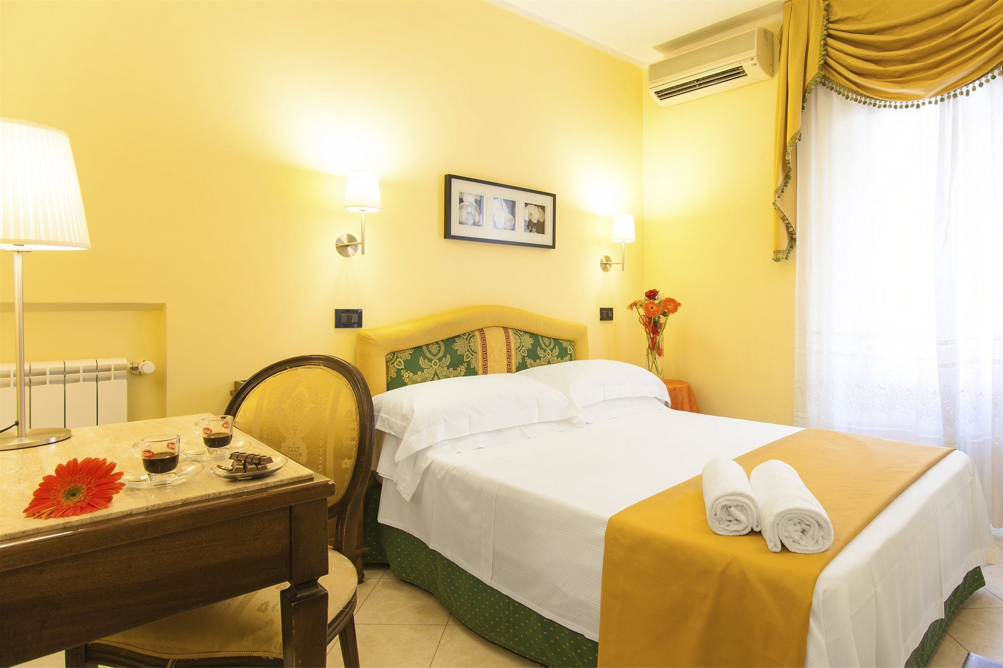 Hotel Tuscolana Рим Екстер'єр фото